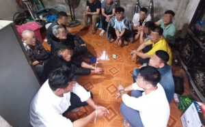 Thu giữ 300 tỷ đồng cùng nhiều tang vật trong CLB Baccarat trá hình cờ bạc tại Hưng Yên